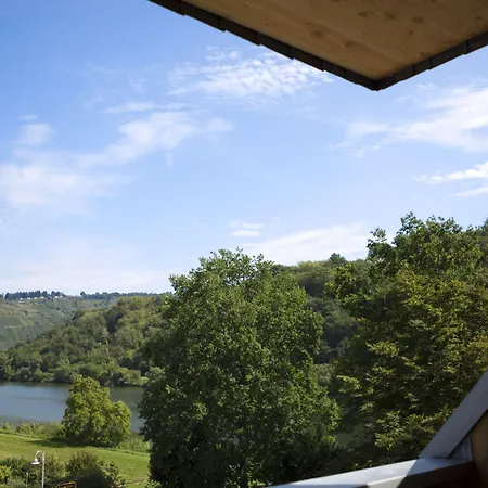 Rieslingquartier - Mosel Wein Hotel Kröv