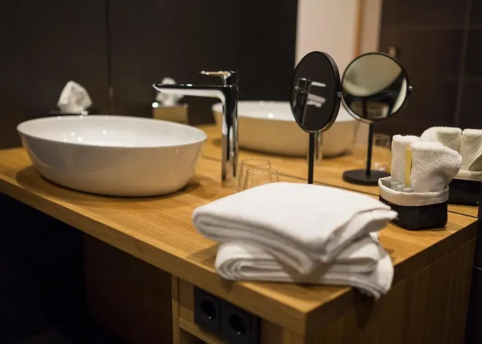 Rieslingquartier - Mosel Wein ホテル Kröv