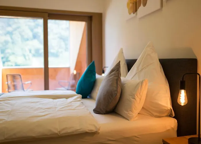 Rieslingquartier - Mosel Wein ホテル