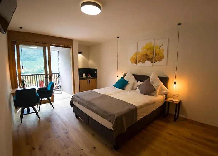 Rieslingquartier - Mosel Wein Hotell Kröv